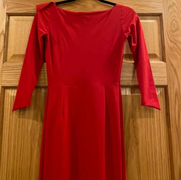 Chiara Boni Dilia Boat-Neck Trumpet Evening Gown - Picture 12 of 16